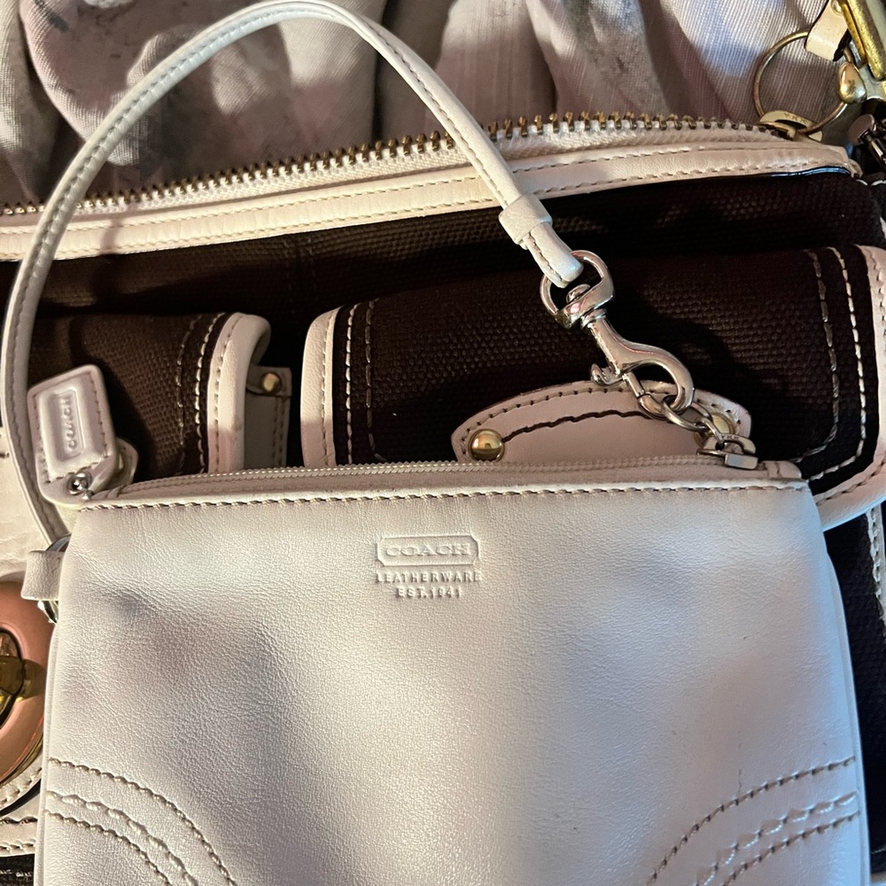 Coach White Leather Wristlet